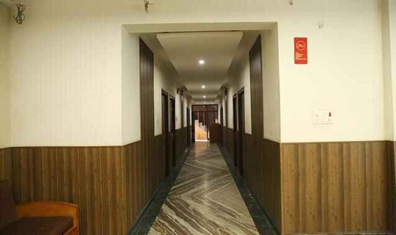 Fabhotel Corbett Inn Rudrapur Eksteriør billede